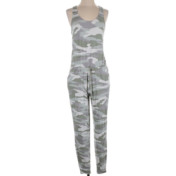 Aerie Sleeveless Camo Jogger Jumpsuit Women's Small Green Loungewear Cozy Comfy - Picture 2 of 6